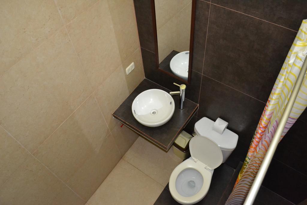 Hotel Ejecutivo San Diego Trujillo Zewnętrze zdjęcie