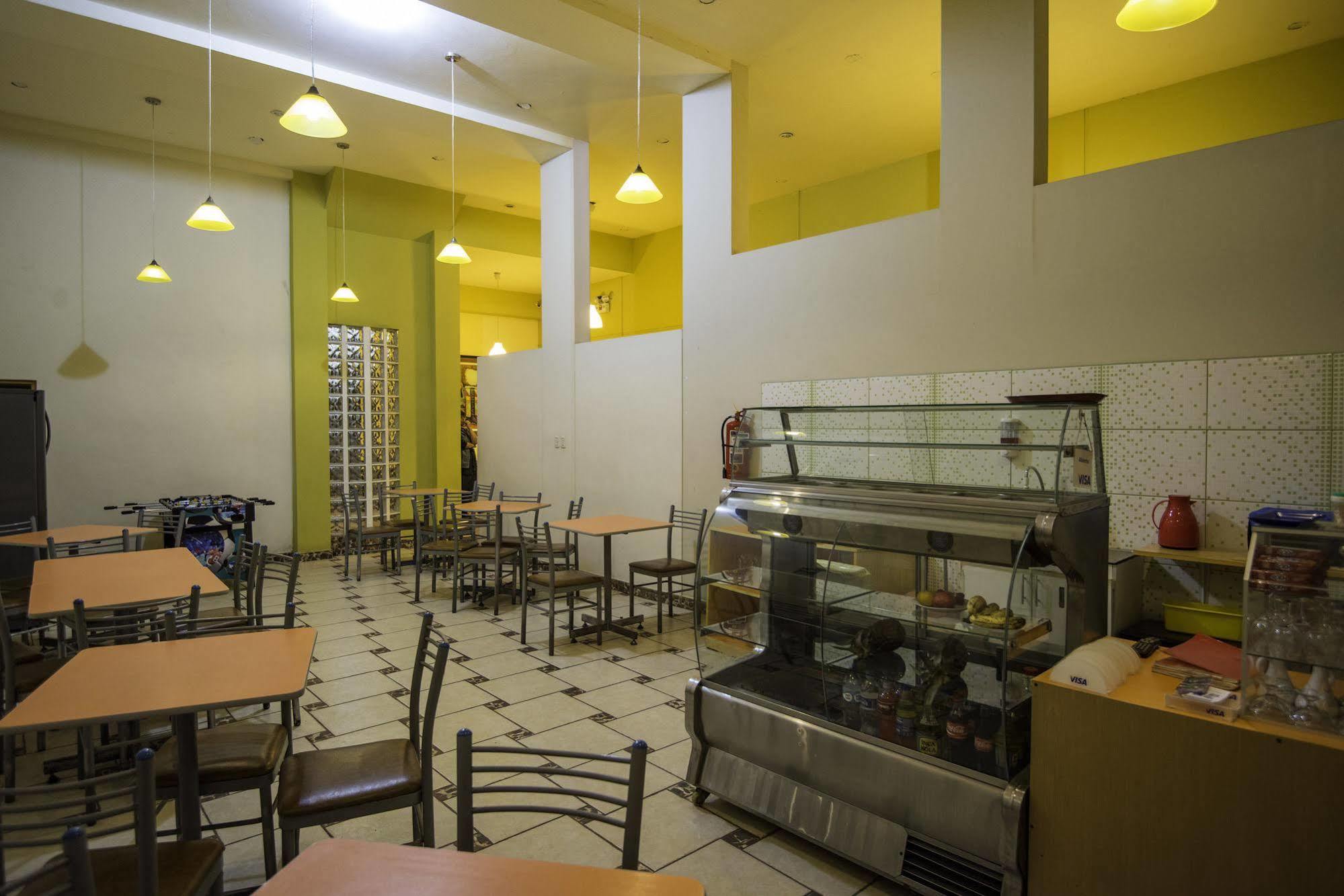 Hotel Ejecutivo San Diego Trujillo Zewnętrze zdjęcie